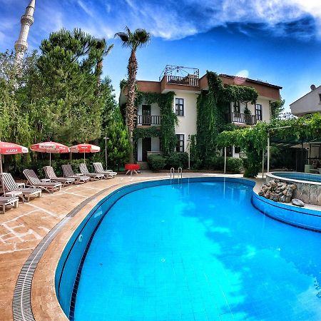 Erciyes Apart Hotel Fethiye Exteriér fotografie