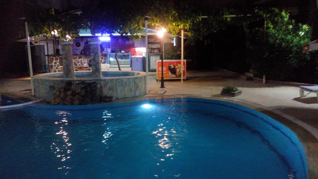 Erciyes Apart Hotel Fethiye Exteriér fotografie