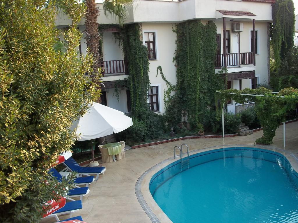 Erciyes Apart Hotel Fethiye Exteriér fotografie
